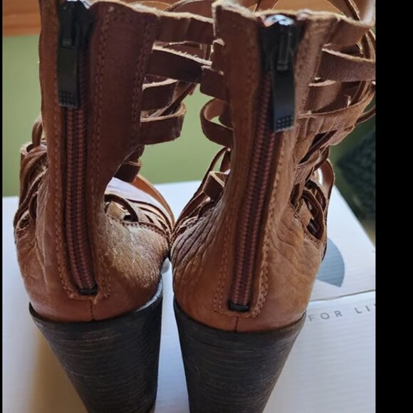 Free People Carrera Heel Lattice Leather Bootie sz 7.5 - Picture 5 of 7